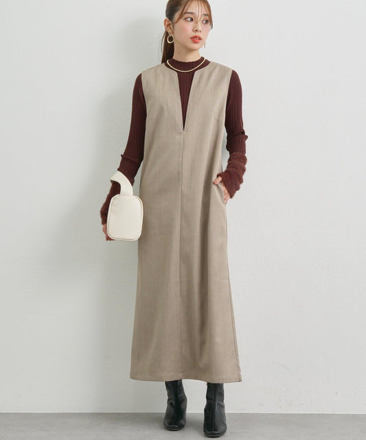 深V領長款連衣裙