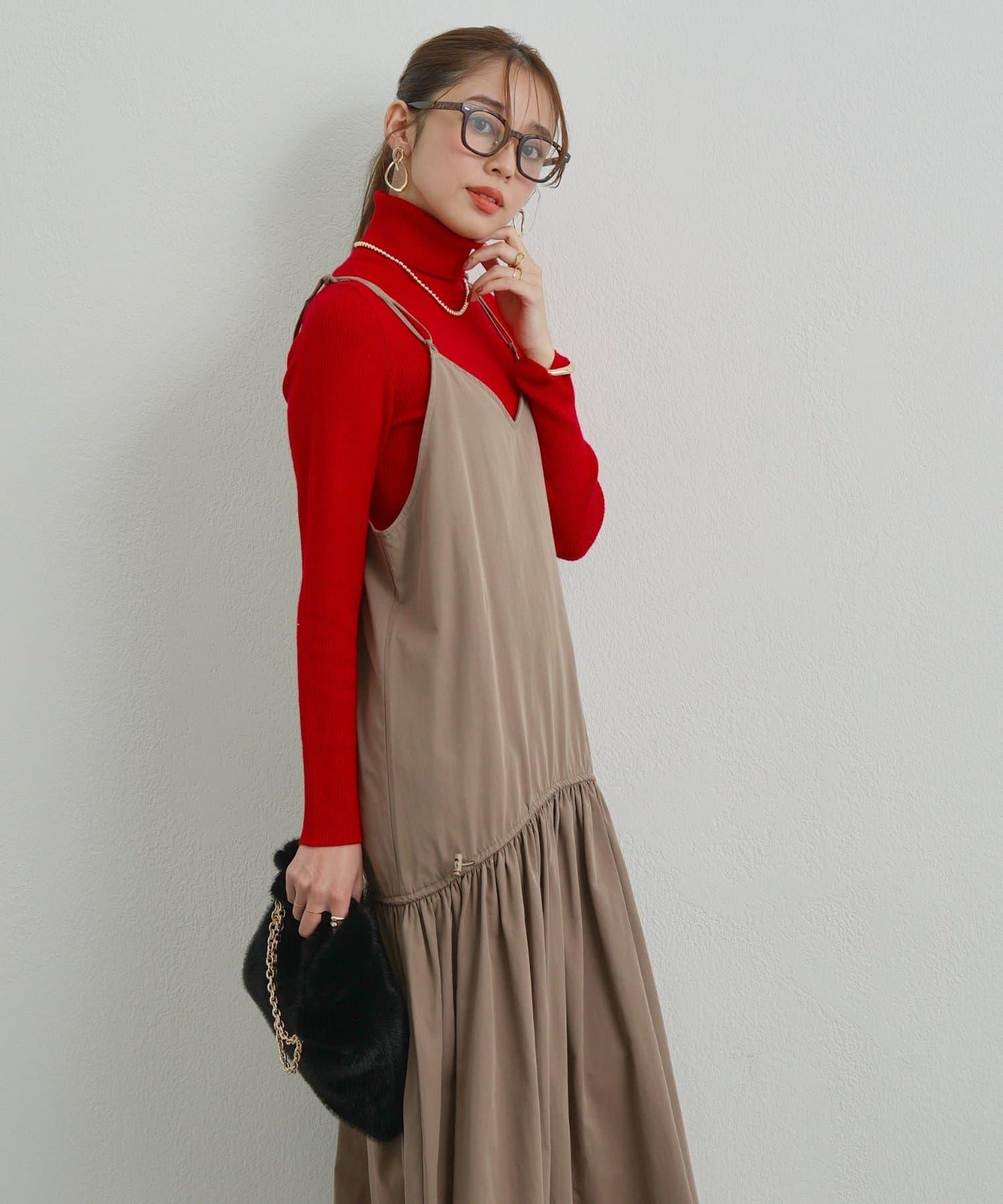 前後兩穿抽繩吊帶連衣裙