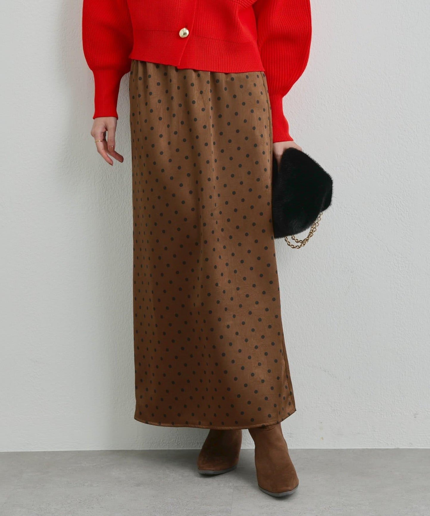 大人可愛◎波點緞面I型裙