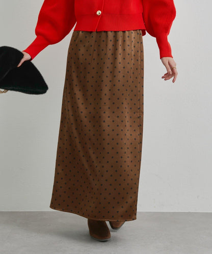 大人可愛◎波點緞面I型裙
