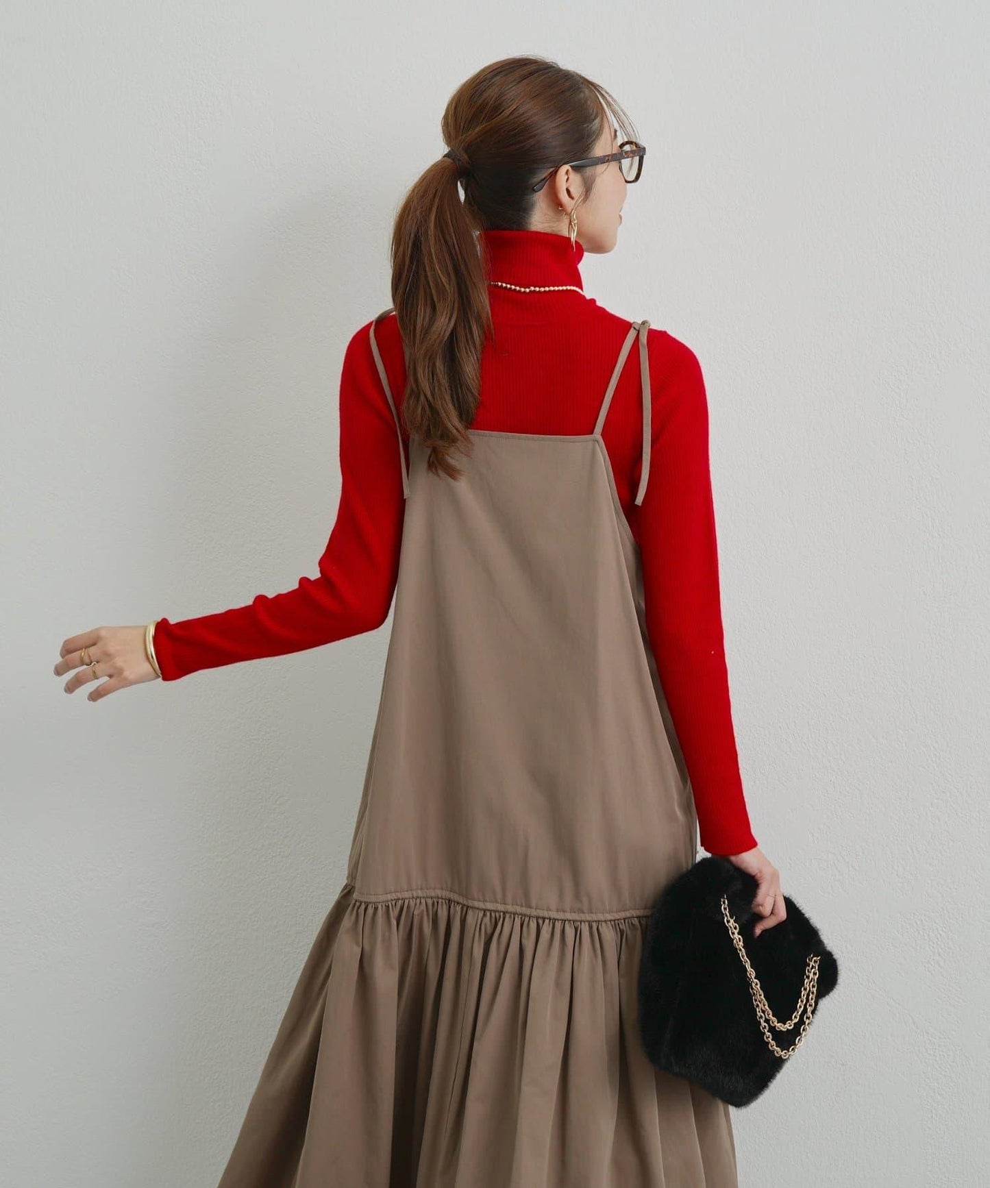 前後兩穿抽繩吊帶連衣裙