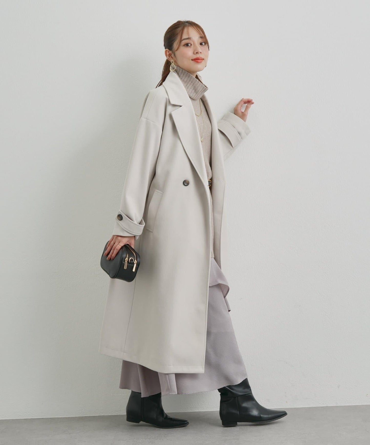 高搭配性羊毛風高領針織長款上衣