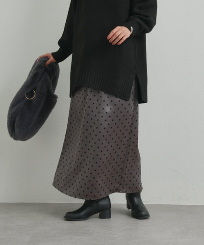 大人可愛◎波點緞面I型裙