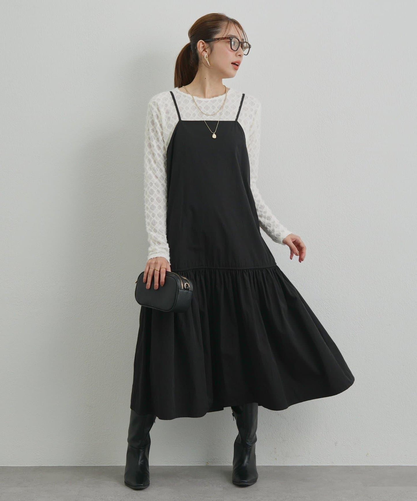 前後兩穿抽繩吊帶連衣裙