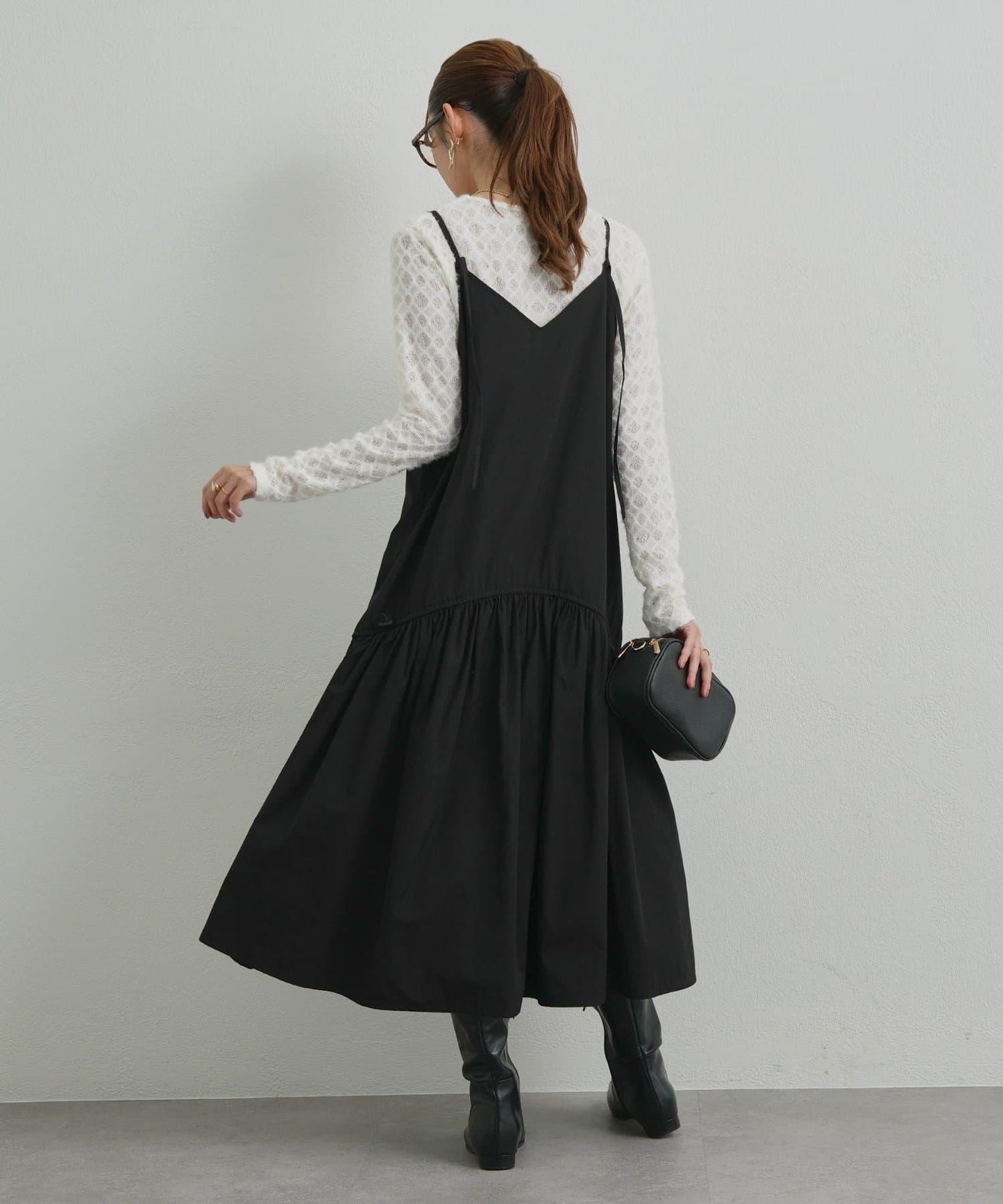 前後兩穿抽繩吊帶連衣裙