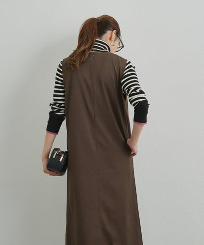 深V領長款連衣裙