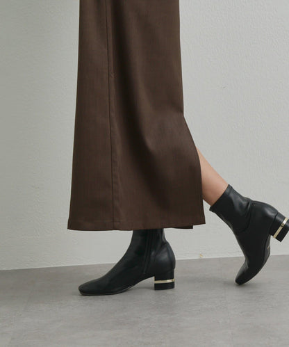 深V領長款連衣裙