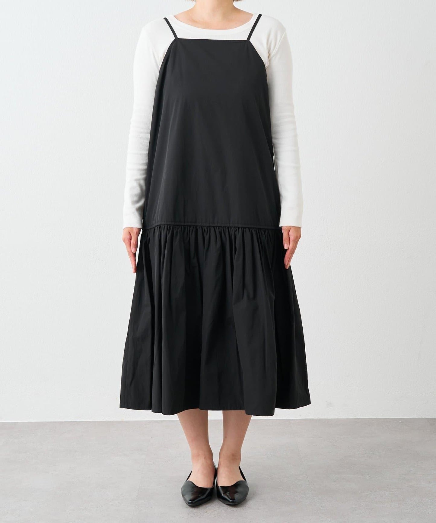 前後兩穿抽繩吊帶連衣裙