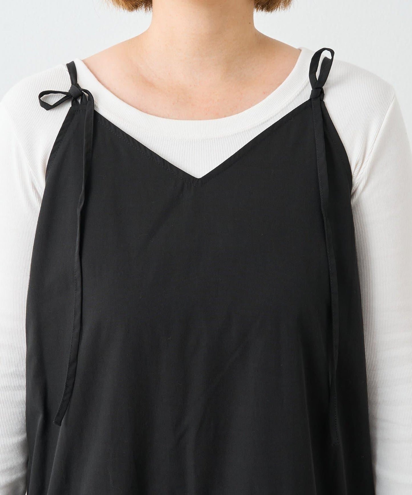 前後兩穿抽繩吊帶連衣裙