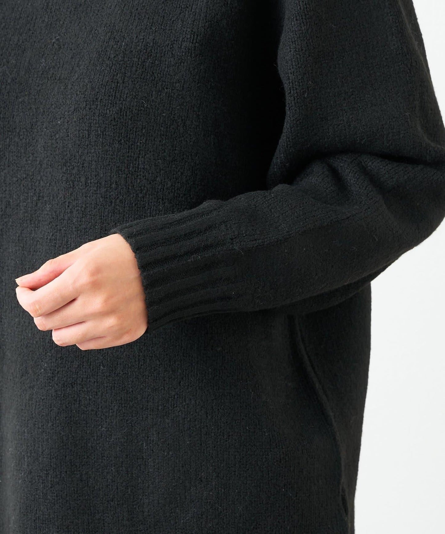 高搭配性羊毛風高領針織長款上衣