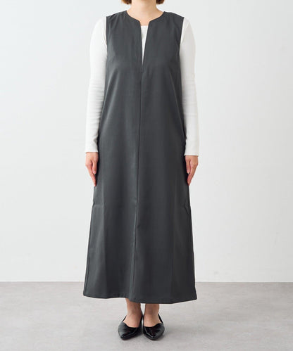 深V領長款連衣裙