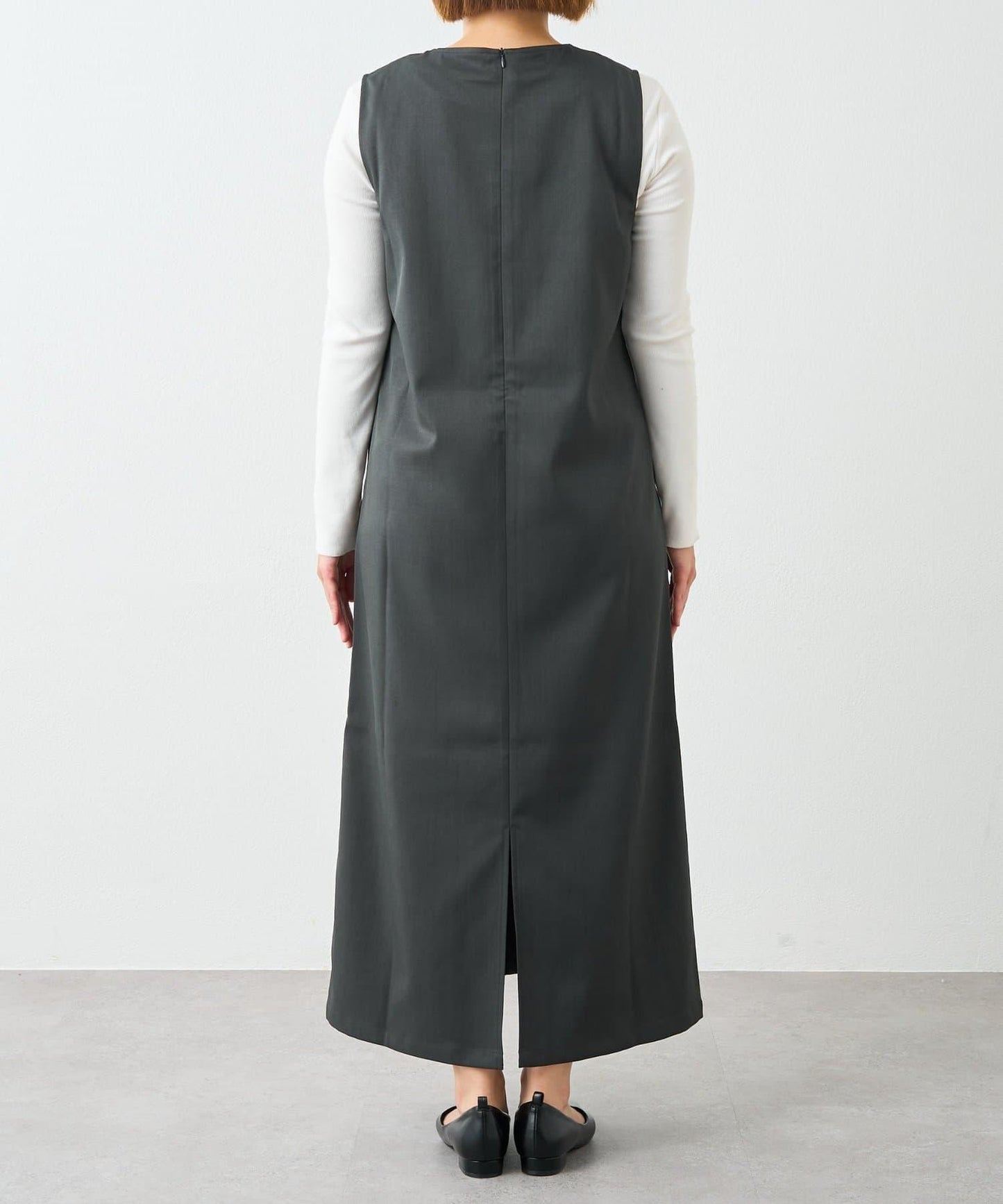 深V領長款連衣裙