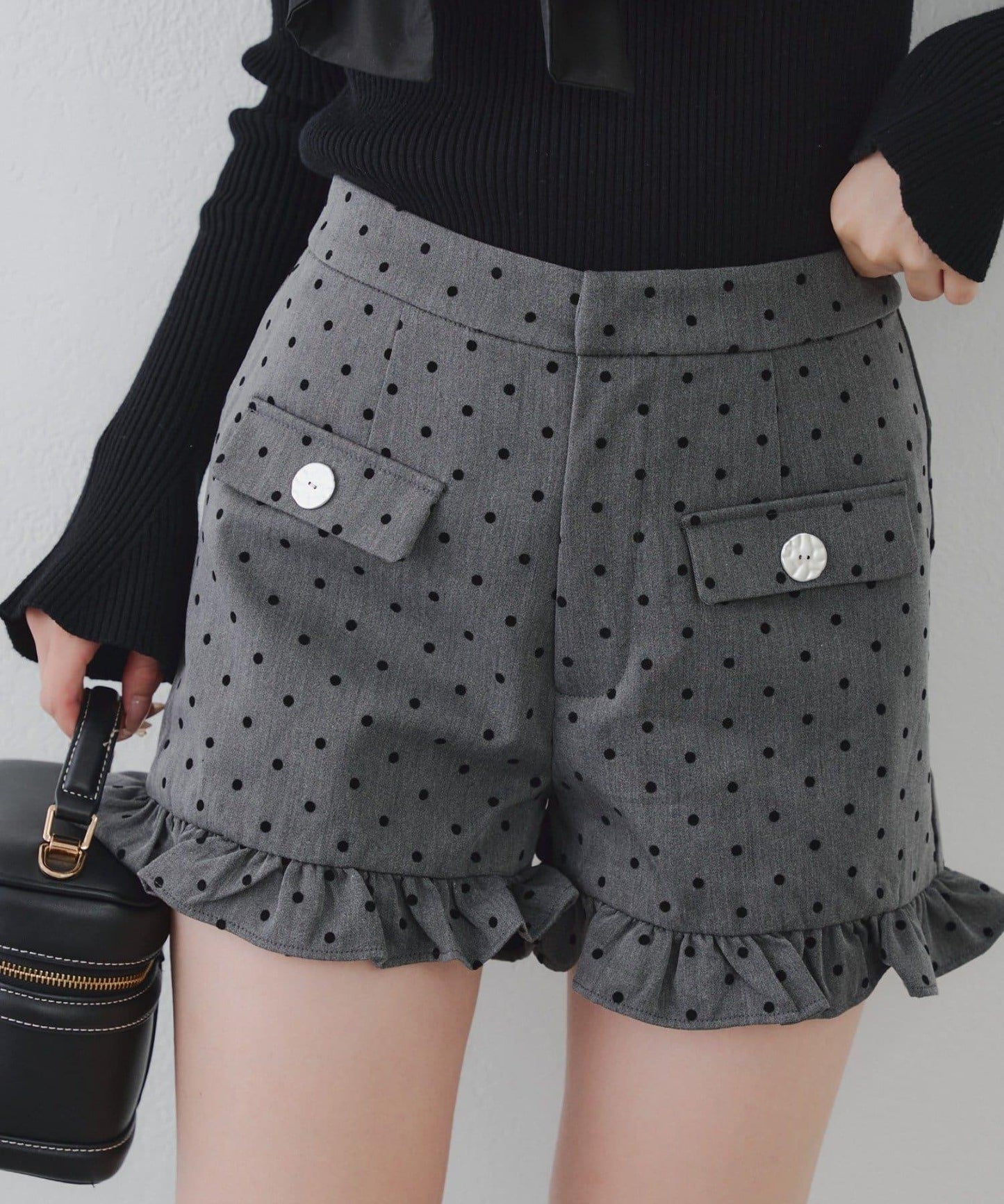 顯瘦無誤！荷葉邊短褲