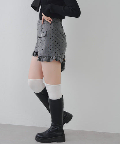 顯瘦無誤！荷葉邊短褲