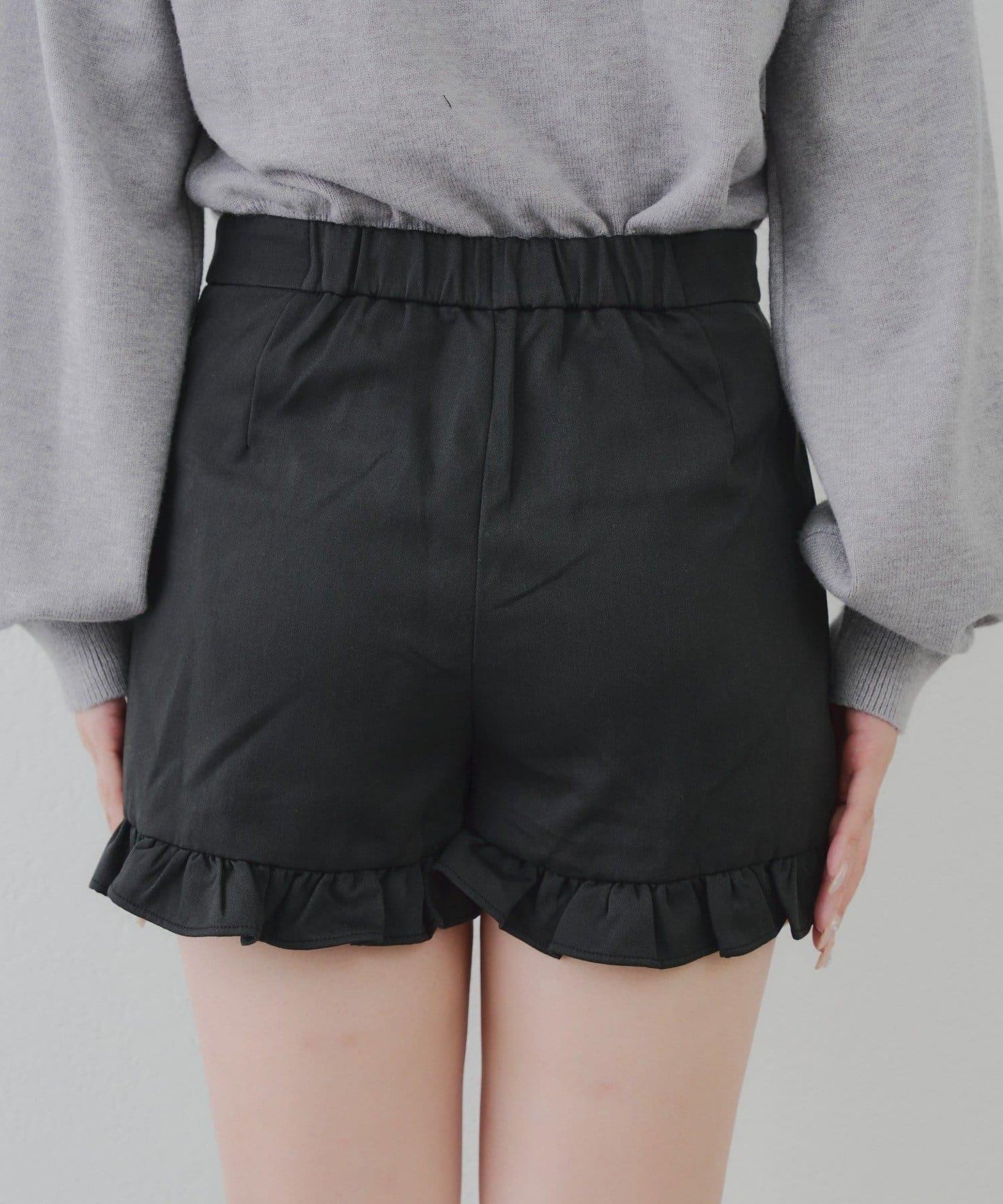 顯瘦無誤！荷葉邊短褲