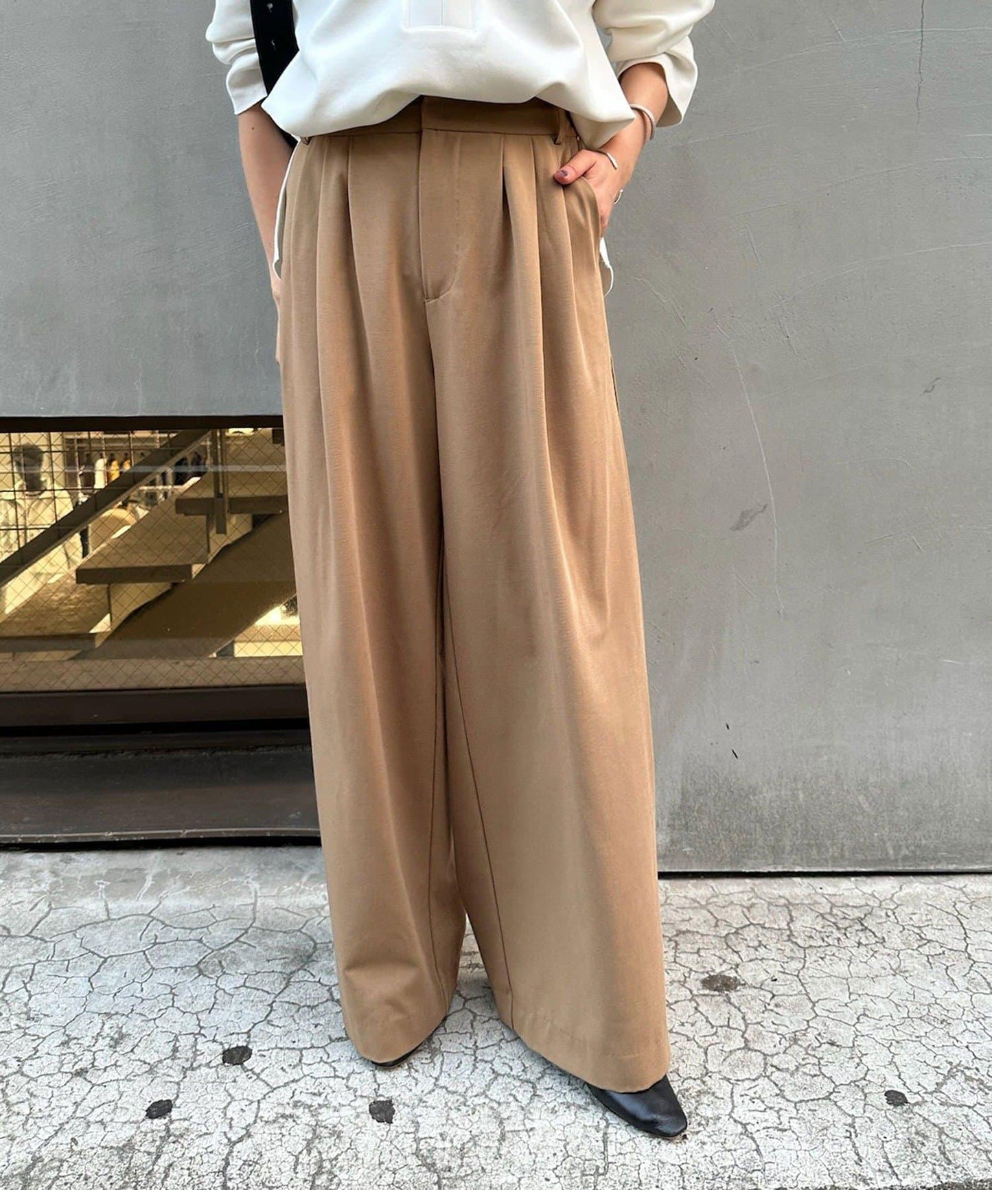 【與網紅@tsuru00聯名】【人氣飆升！】3褶西裝休閒褲