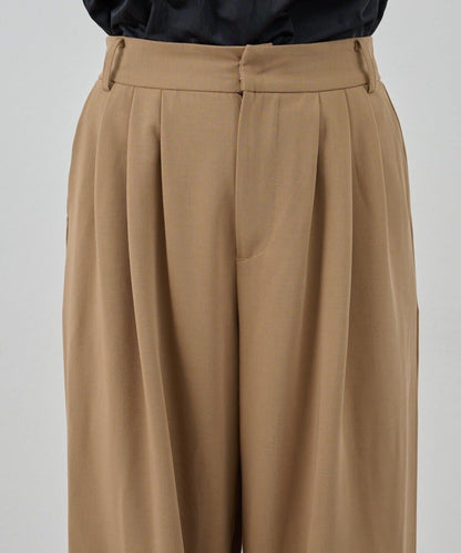 【與網紅@tsuru00聯名】【人氣飆升！】3褶西裝休閒褲