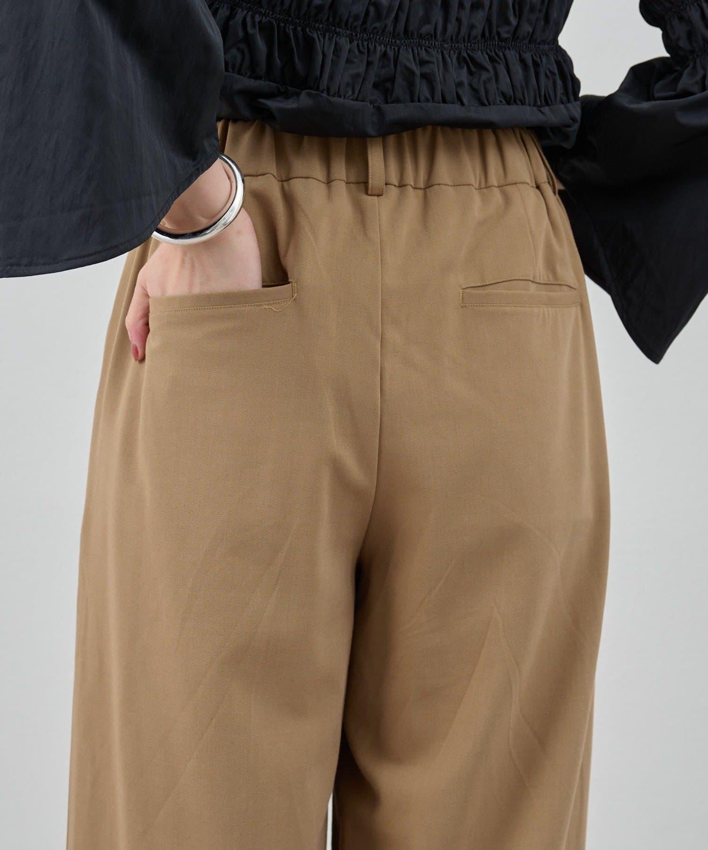 【與網紅@tsuru00聯名】【人氣飆升！】3褶西裝休閒褲