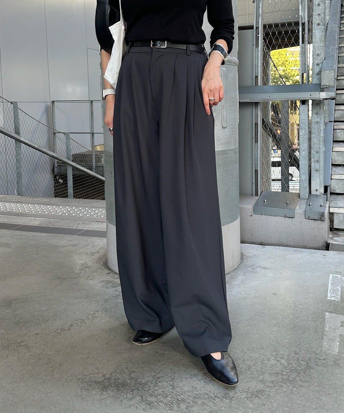 【與網紅@tsuru00聯名】【人氣飆升！】3褶西裝休閒褲