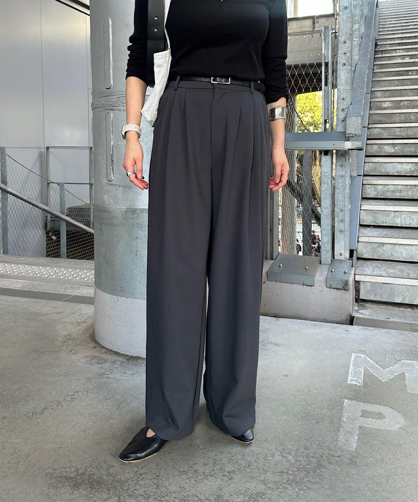 【與網紅@tsuru00聯名】【人氣飆升！】3褶西裝休閒褲