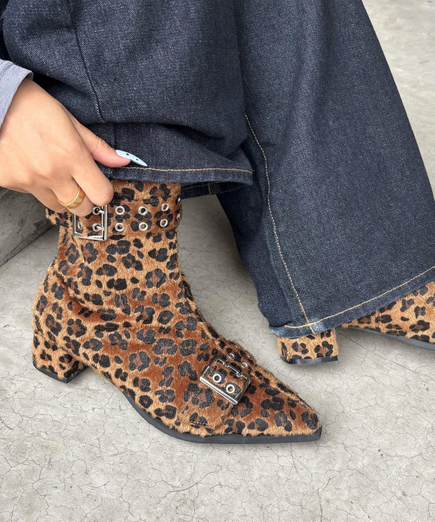 【HiNT/ヒント】雙帶短靴