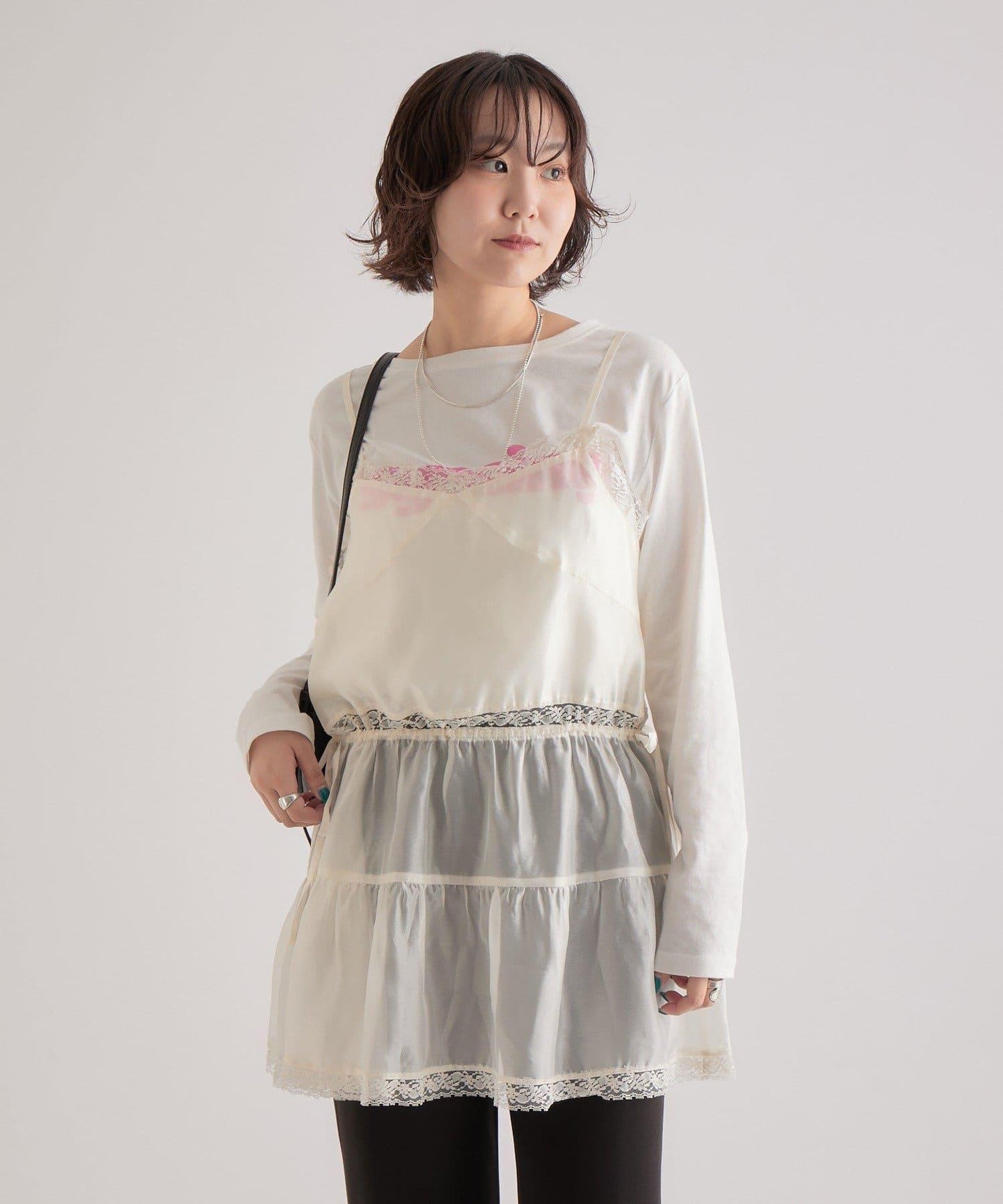 透視蕾絲吊帶長款上衣