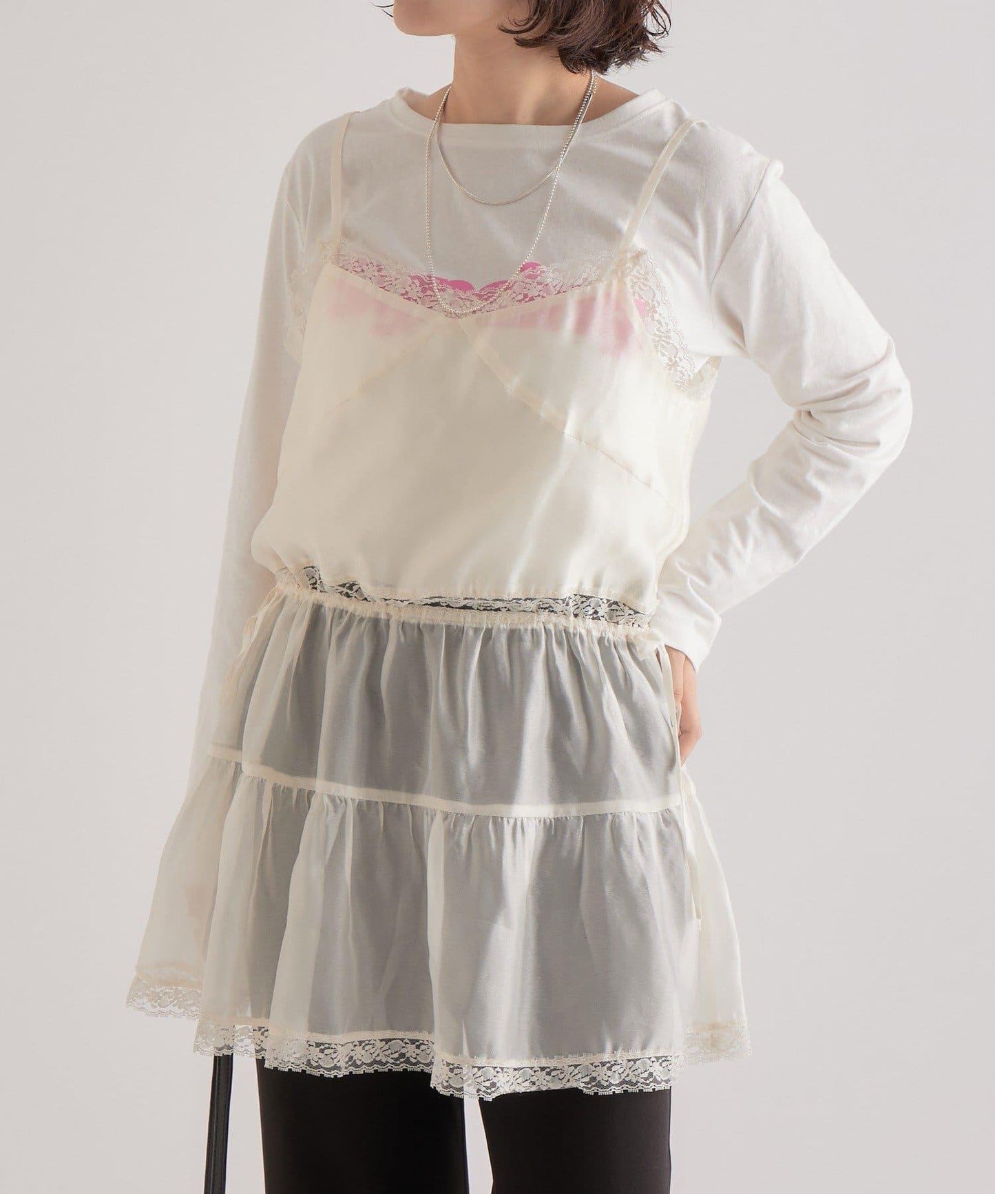 透視蕾絲吊帶長款上衣