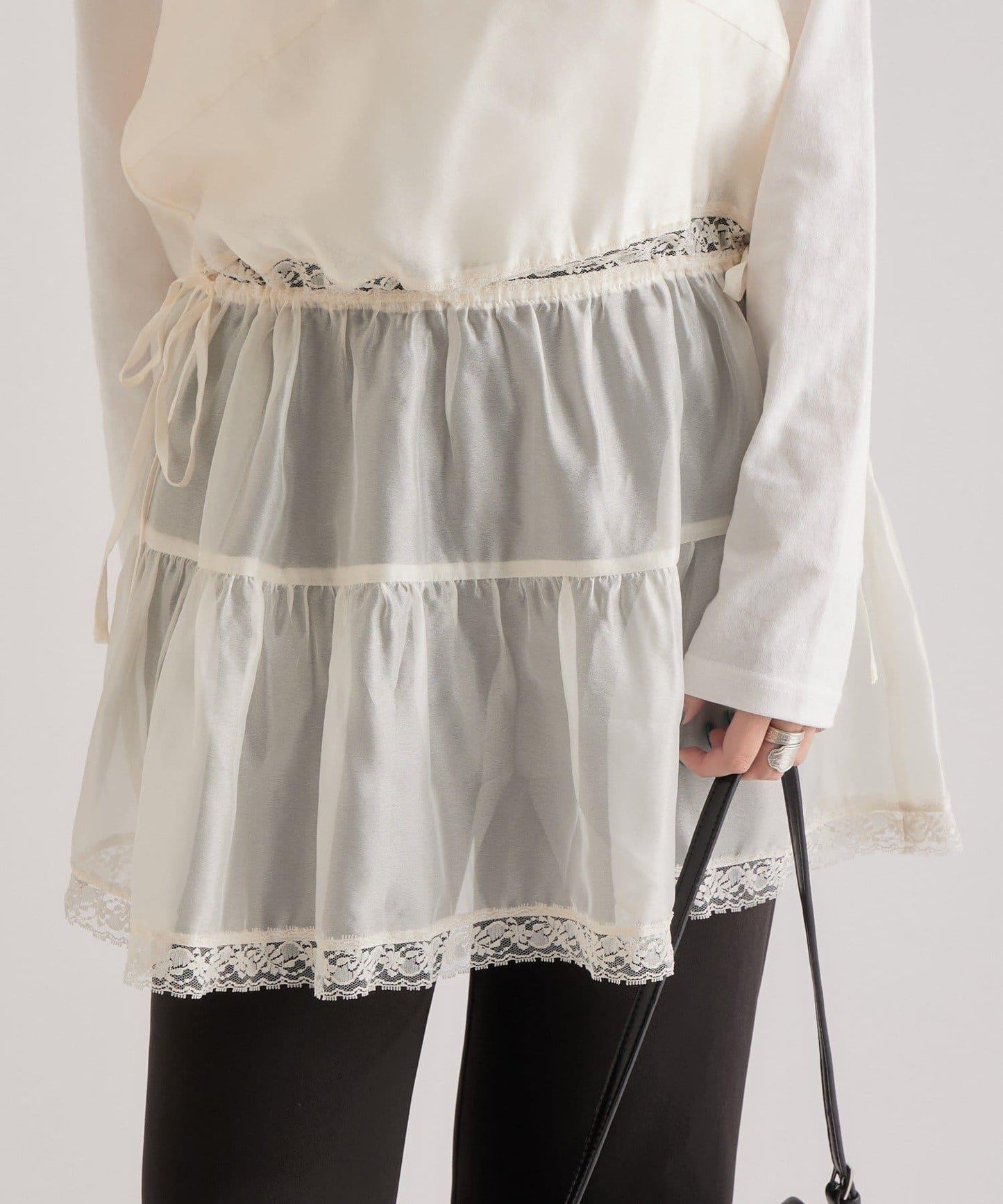 透視蕾絲吊帶長款上衣