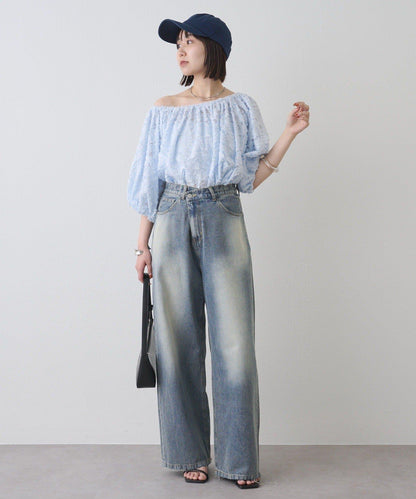 剪裁做舊牛仔布