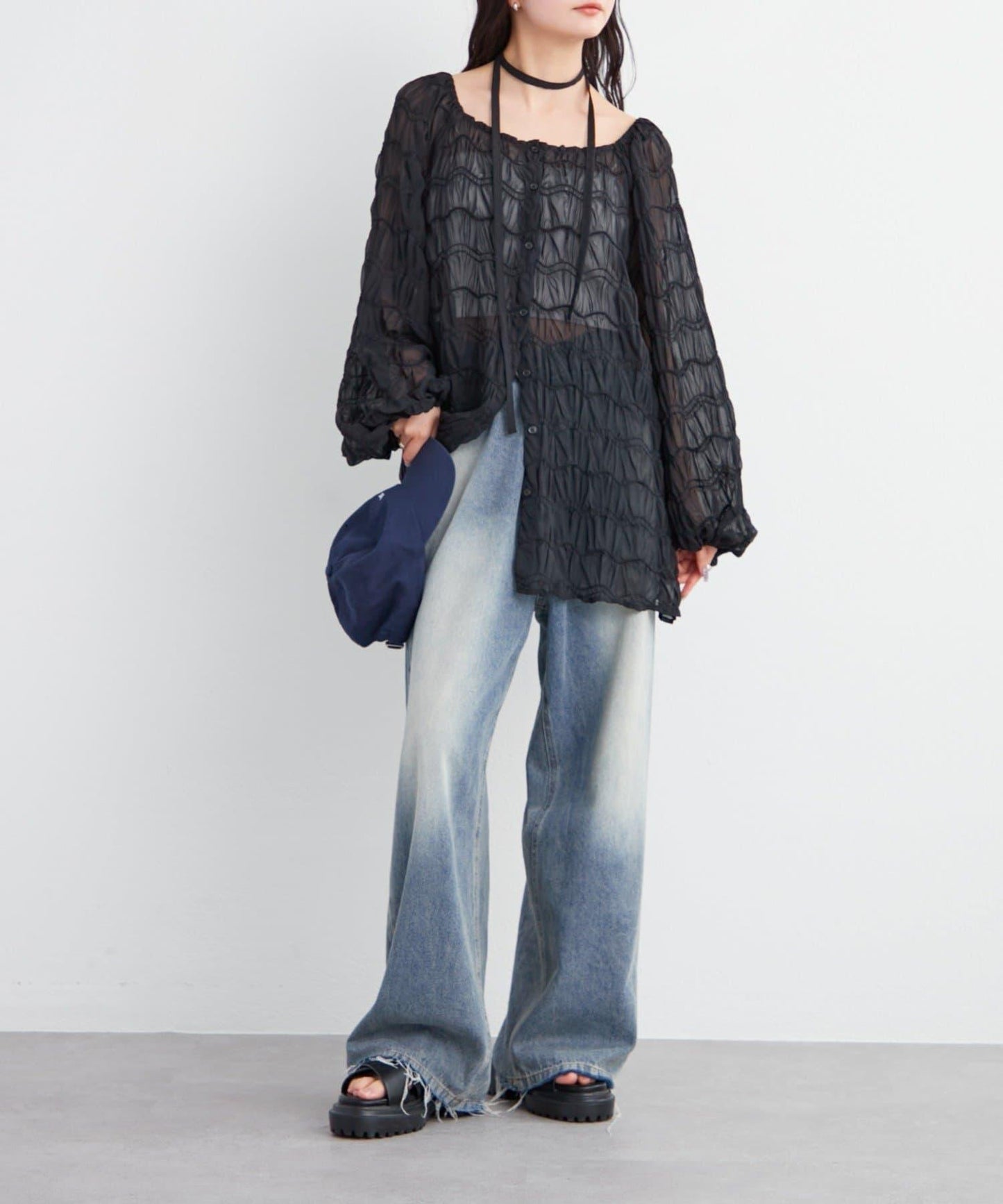 剪裁做舊牛仔布