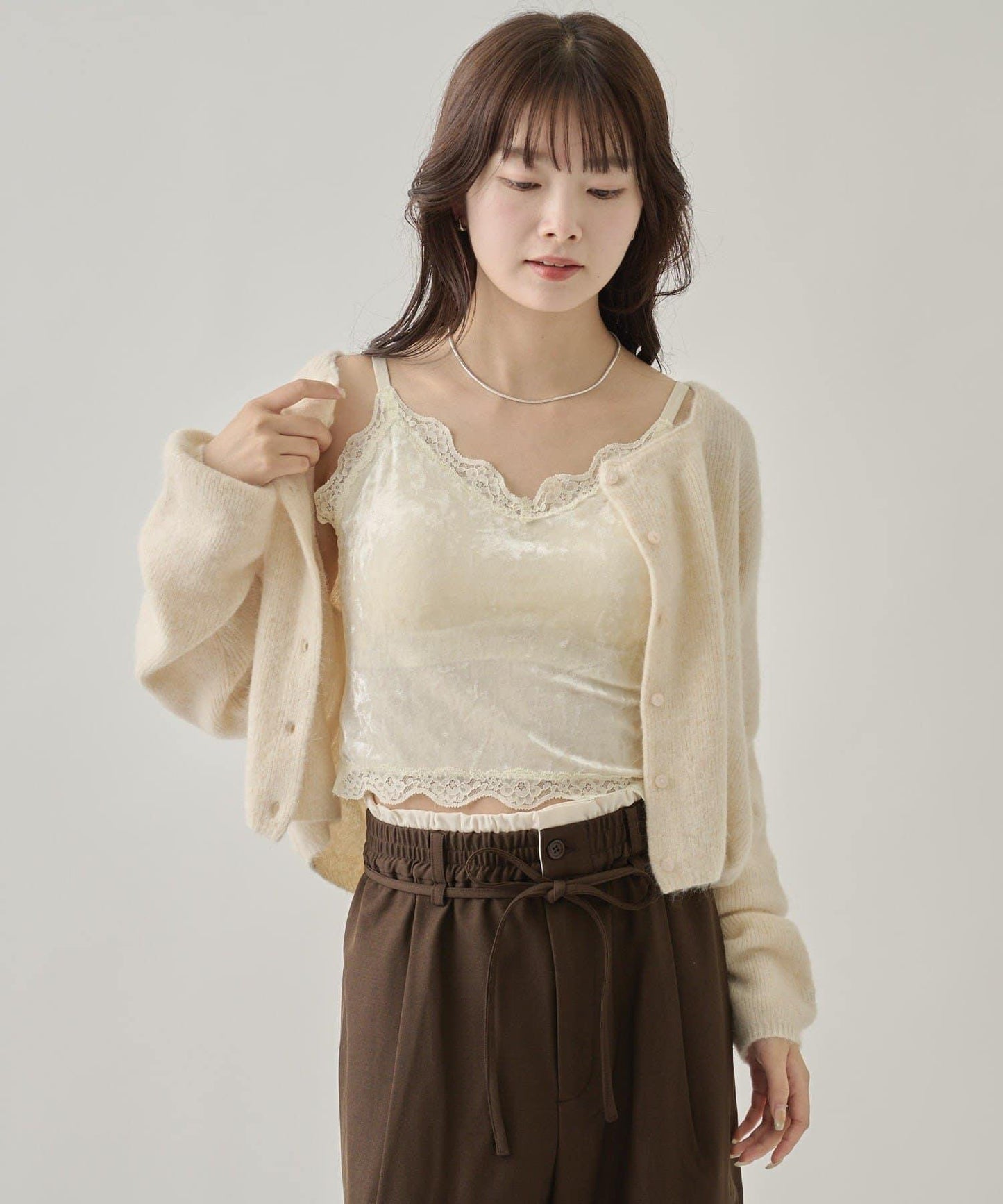 帶胸墊天鵝絨吊帶背心