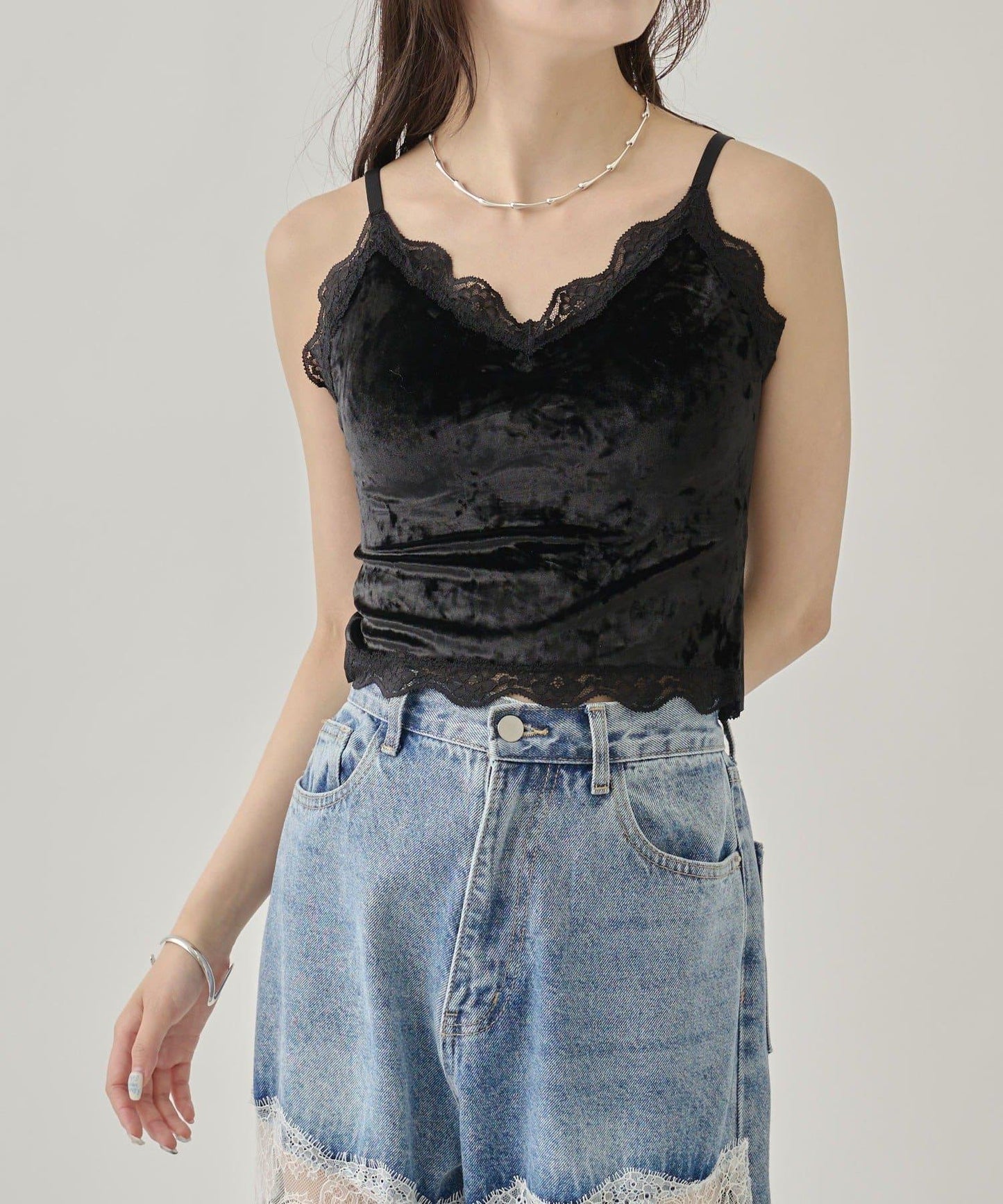 帶胸墊天鵝絨吊帶背心