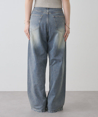 剪裁做舊牛仔布