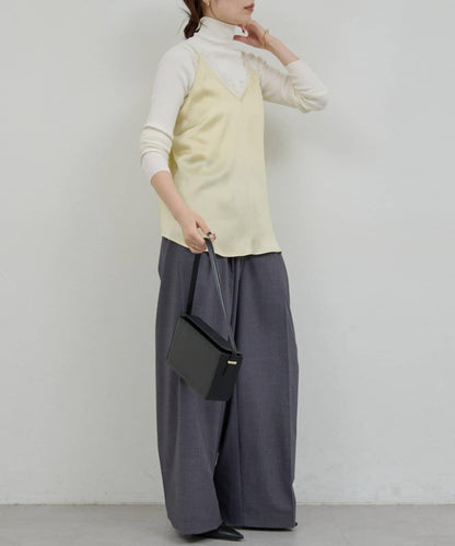 【近日開始】蕾絲吊帶背心