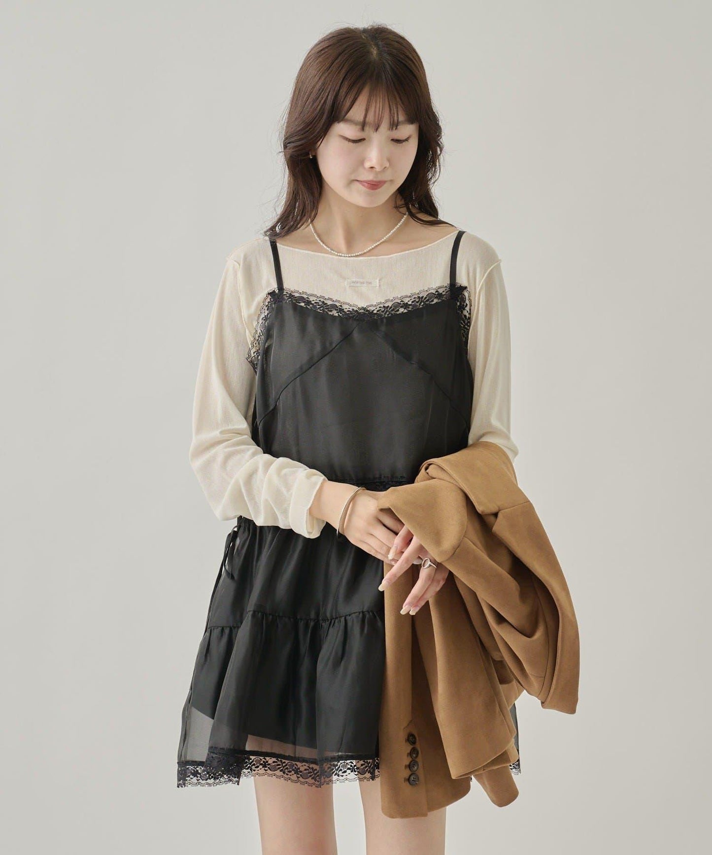 透視蕾絲吊帶長款上衣