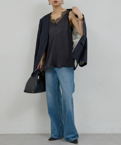 【近日開始】蕾絲吊帶背心