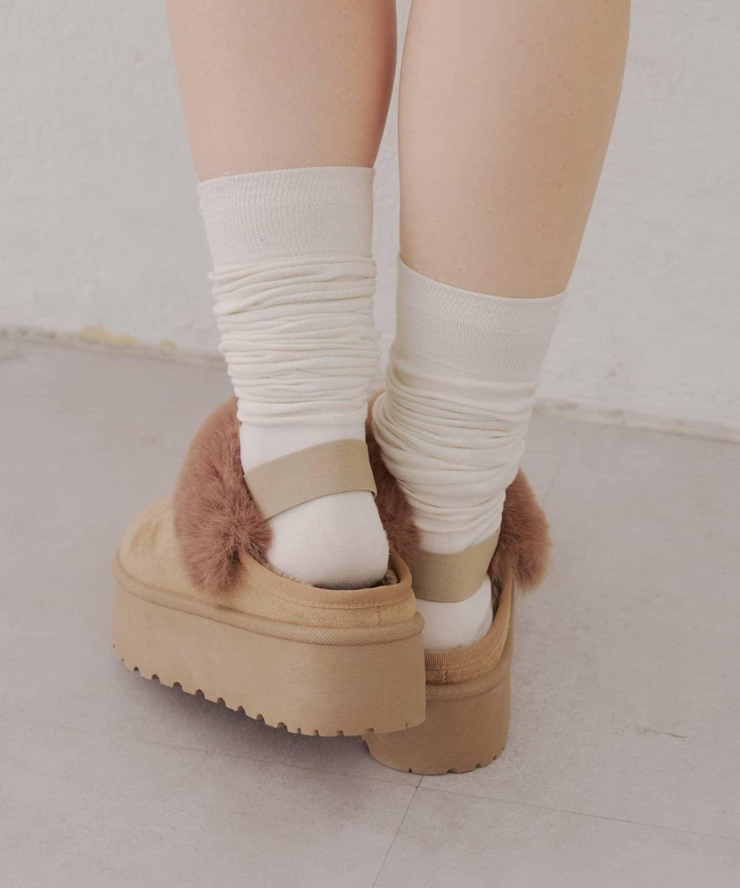 【RMAF】仿麂皮羊羔絨涼拖