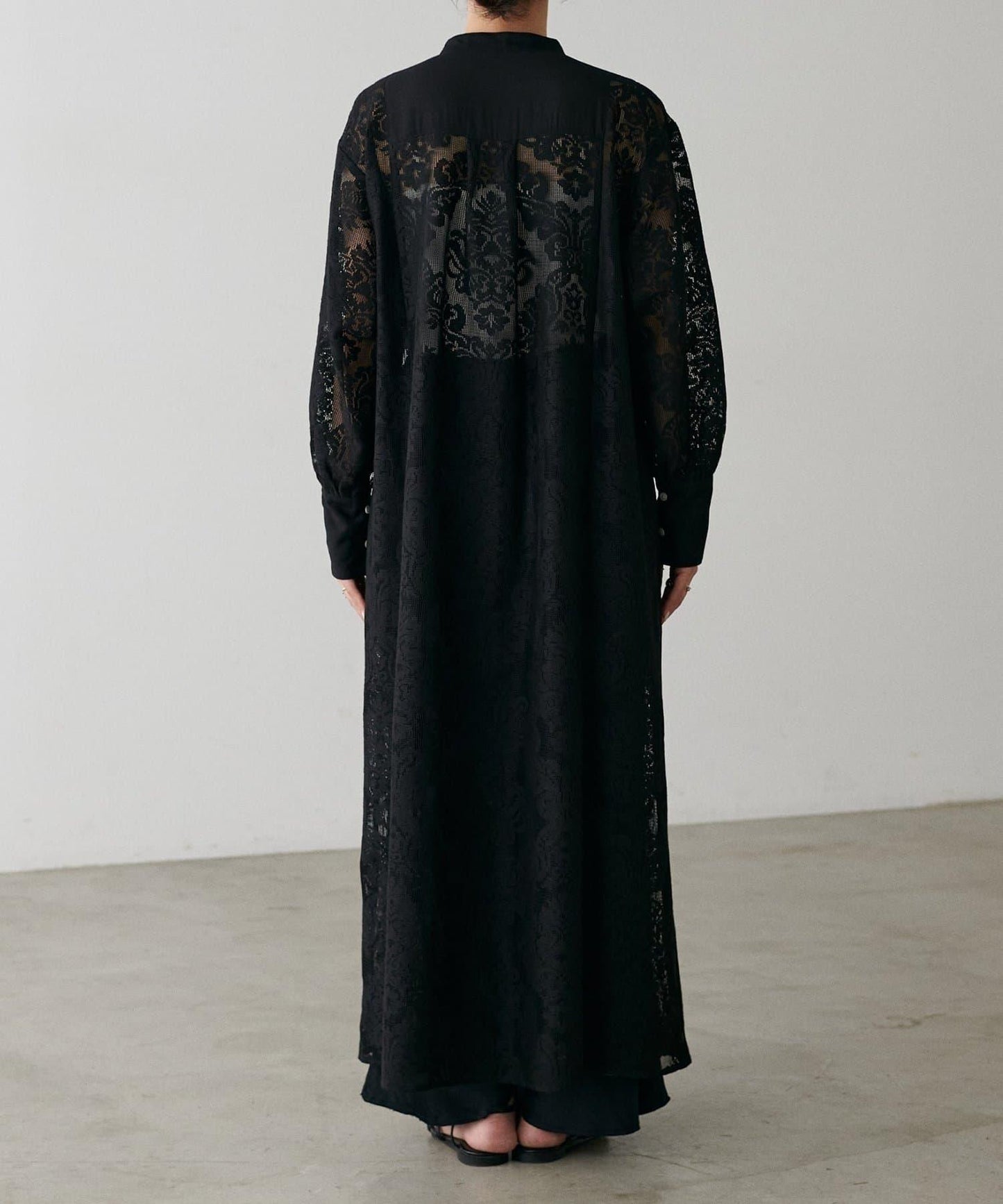 【LARUTA】拼接蕾絲連衣裙