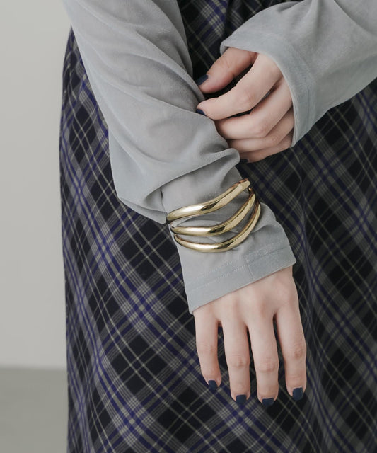 波浪線寬版金屬手鐲