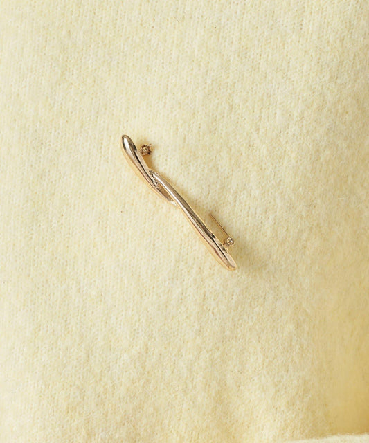 【PAPILLONNER/パピヨネ】流線造型胸針