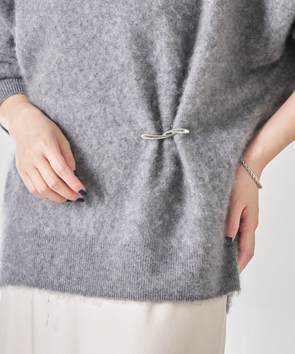 【PAPILLONNER/パピヨネ】流線造型胸針