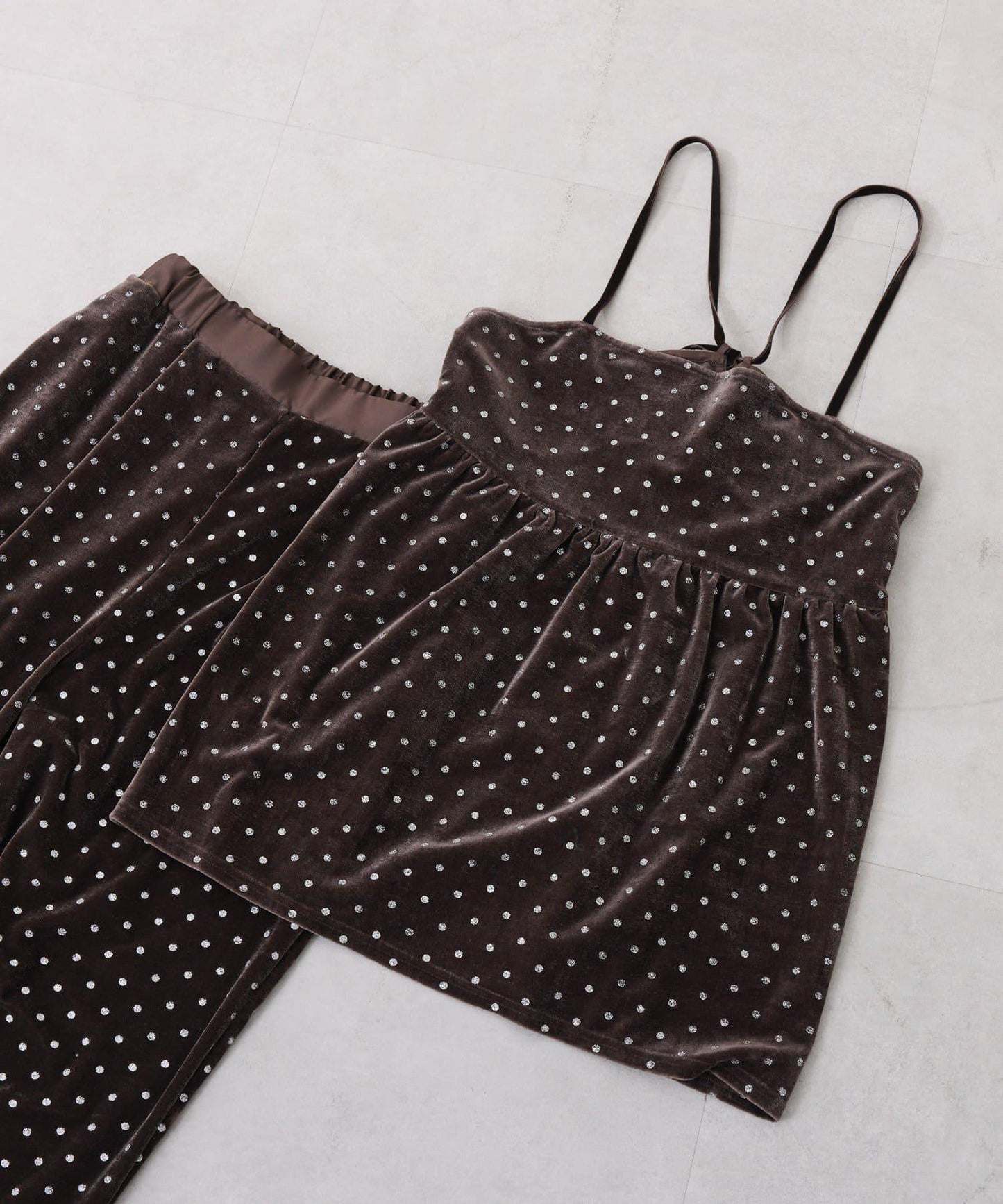 亮片波點天鵝絨吊帶套裝