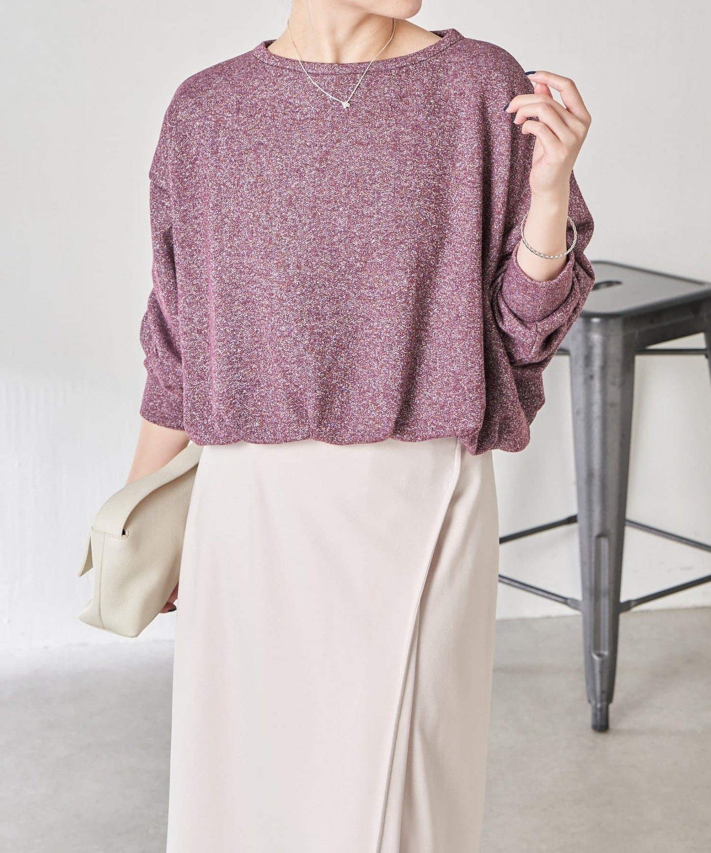 下襬氣球袖亮絲衛衣