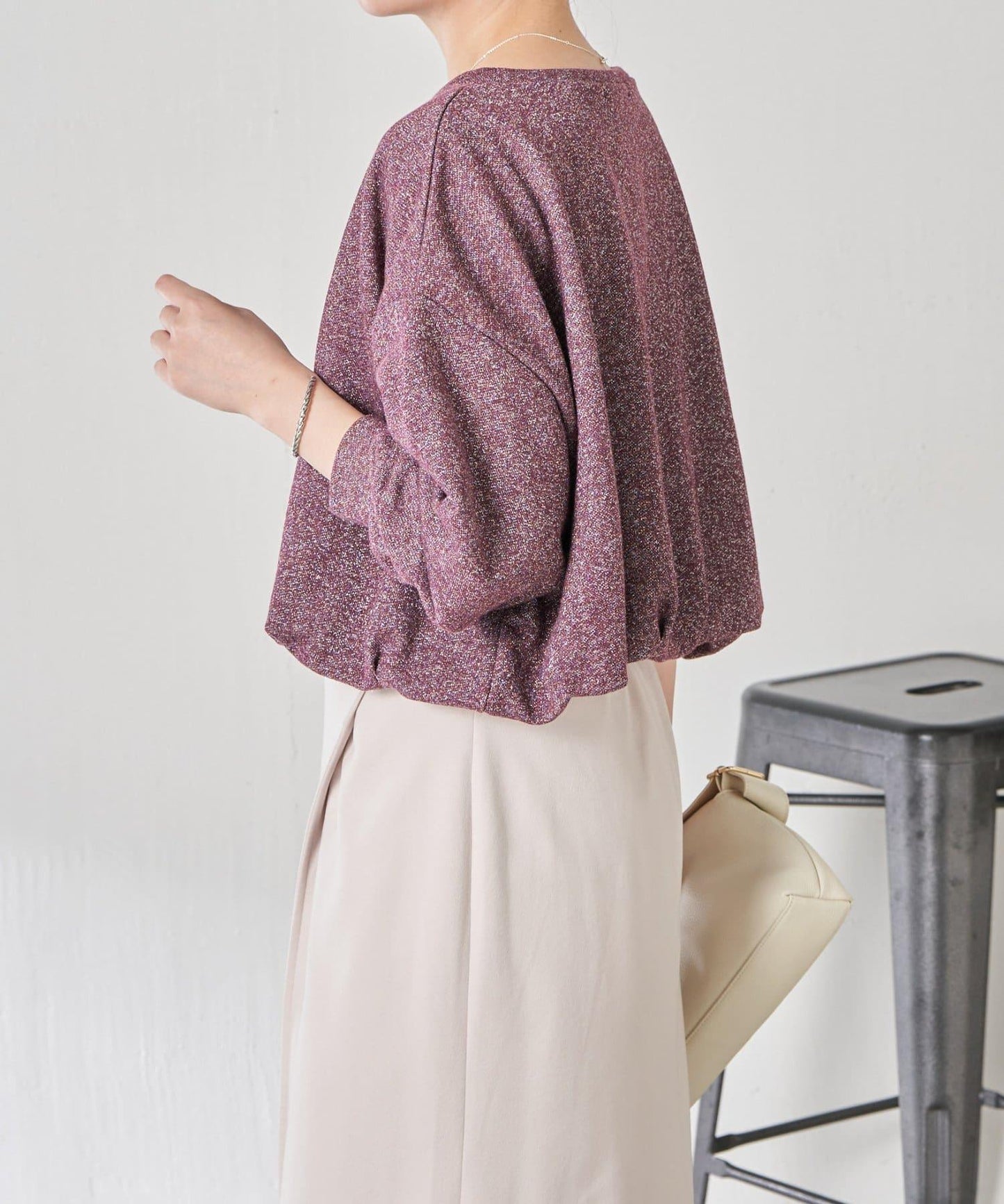 下襬氣球袖亮絲衛衣