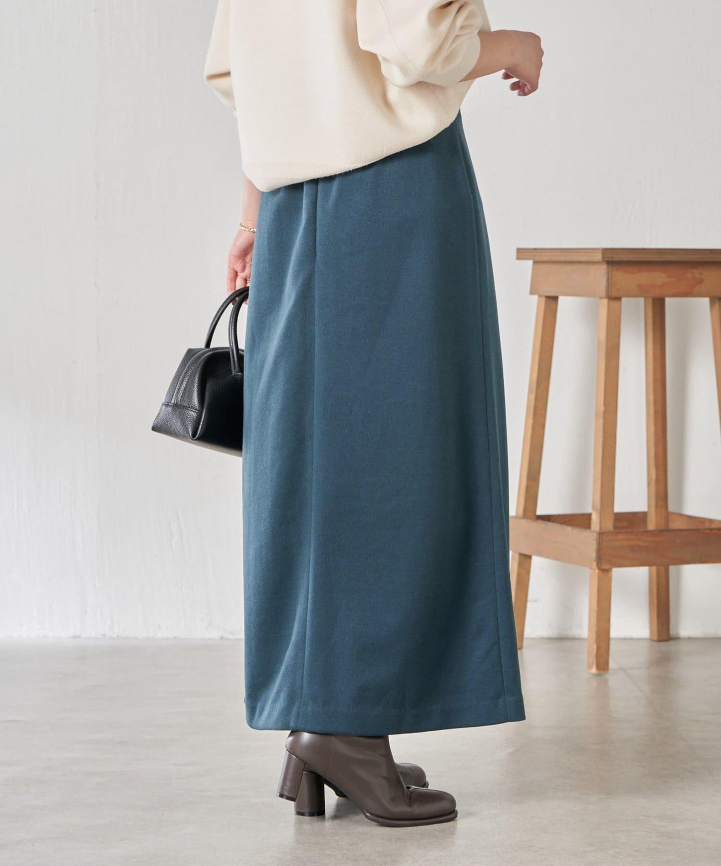 【可調節腰圍】側邊腰帶修身半身裙