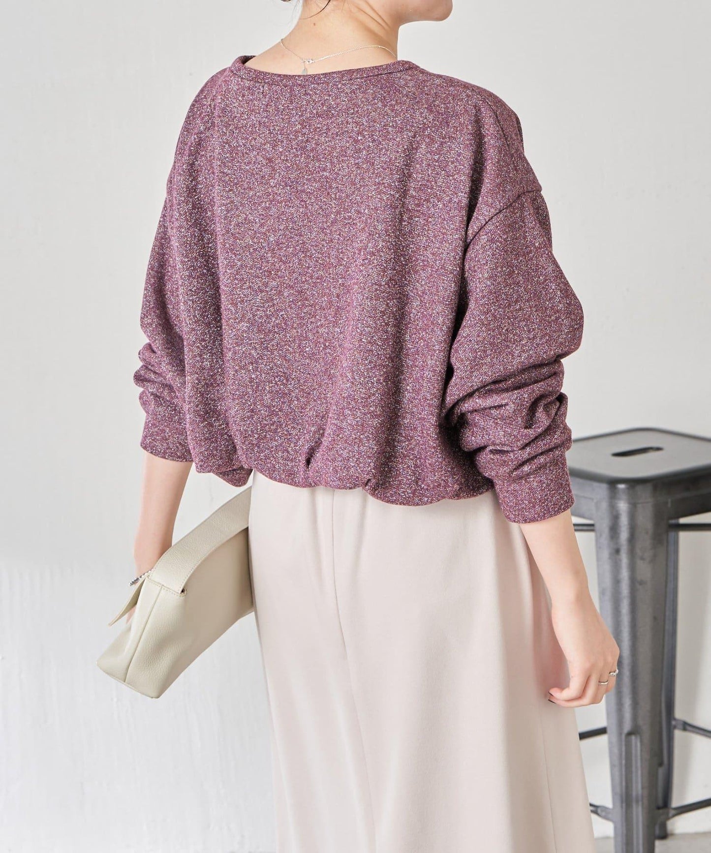 下襬氣球袖亮絲衛衣