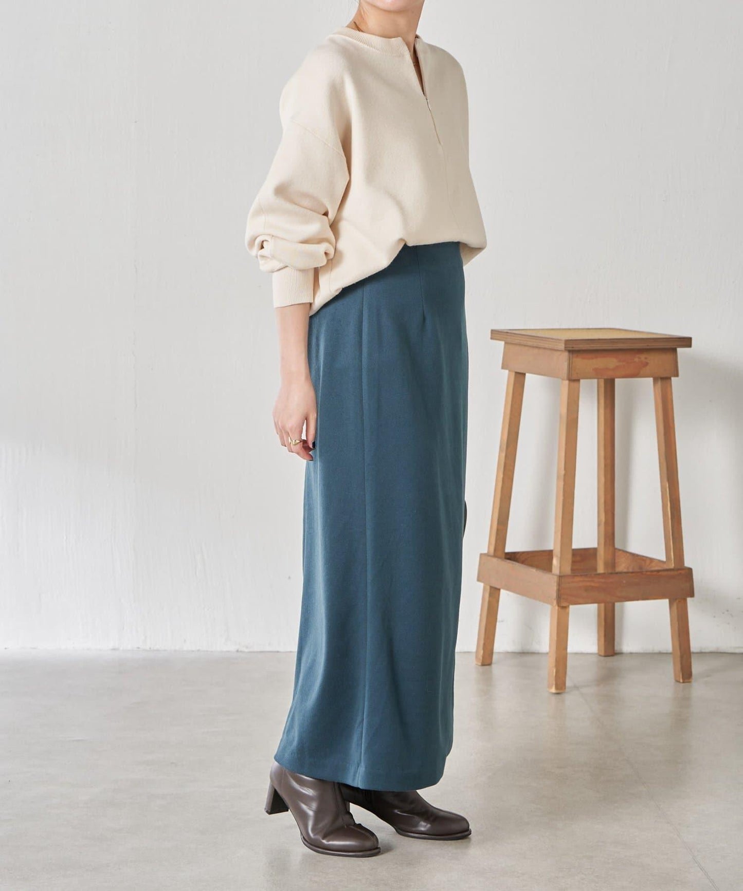 【可調節腰圍】側邊腰帶修身半身裙