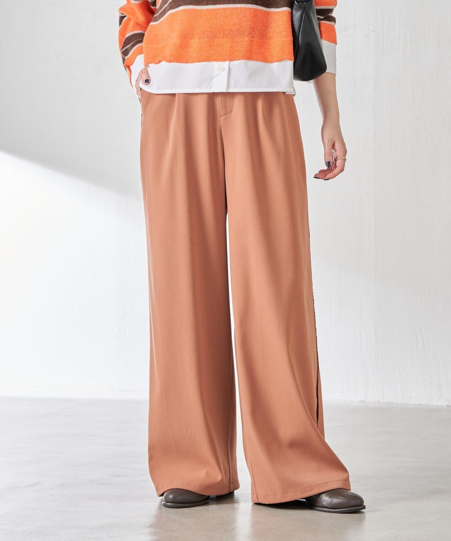 【美腿效果◎】側邊天鵝絨抽繩收口褲