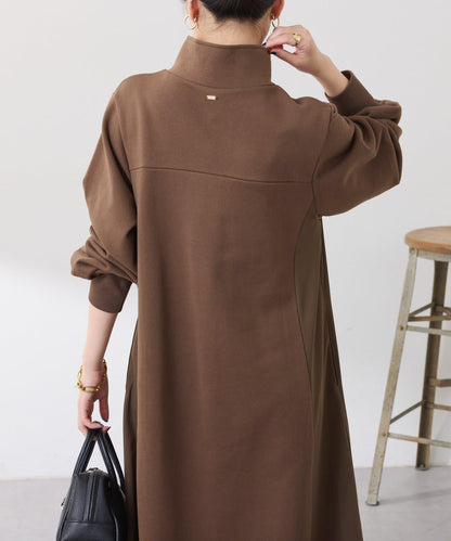 異材質拼接半拉鍊連衣裙