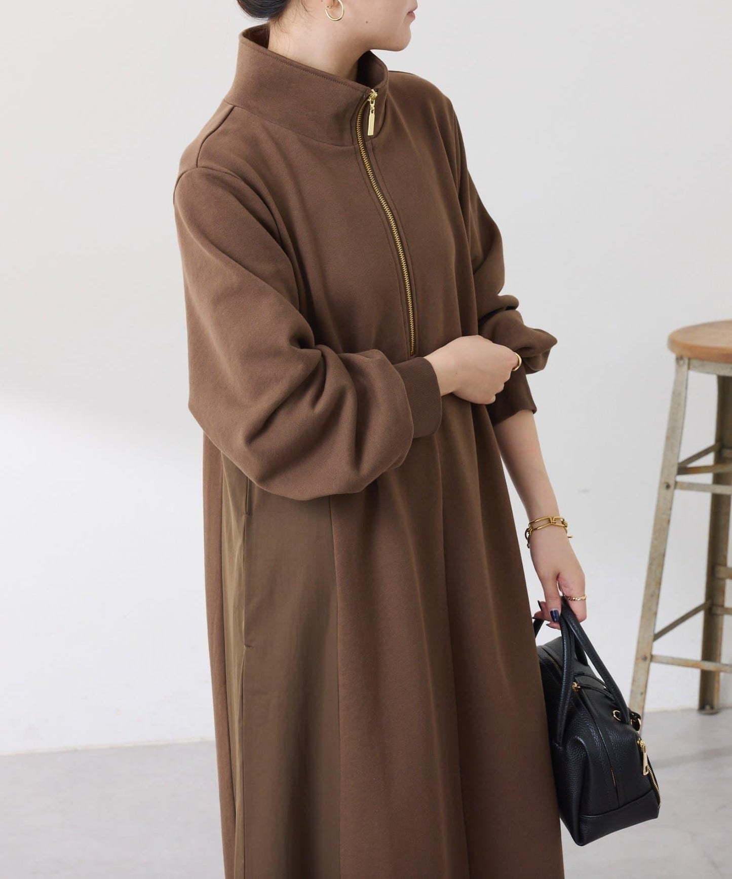 異材質拼接半拉鍊連衣裙